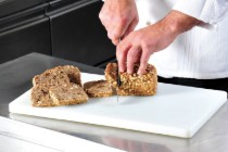 Tocator profesional pentru branzeturi, plastic, 32,5 x 26,5 cm, grosime 1,5 cm  - Kesper