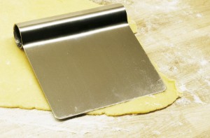 Cutit pentru aluat, din inox, 12 x 12 cm - de Buyer