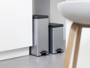 Cos de gunoi dreptunghiular, cu pedala, 25L, "Slim" - Curver