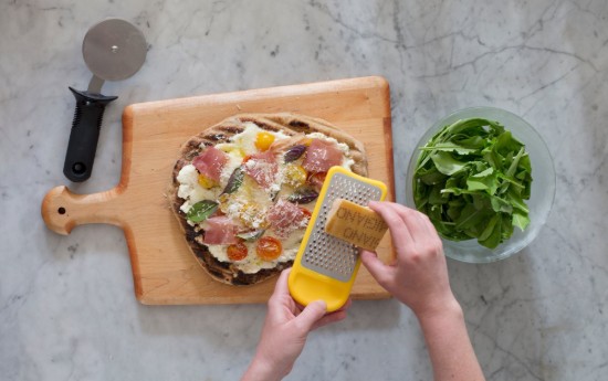 Set razatoare multifunctionala, otel inoxidabil, cu recipient - OXO