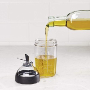 Shaker pentru dressing salata, 240 ml - OXO