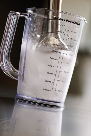 Blender vertical cu 5 viteze 180 W, Almond Cream - KitchenAid