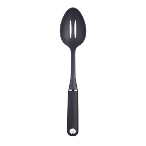 Lingura cu fante, plastic, 34 cm, “Master Class” - Kitchen Craft