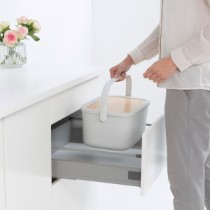 Cutie pentru paine, cu capac din bambus, 25,5 x 39,5 cm, Light Grey - Brabantia