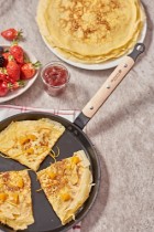 Tigaie clatite, aluminiu, 26cm, "Choc B Bois" - de Buyer Tigaie clatite, aluminiu, 26cm, "Choc B Bois" - de Buyer