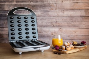 Aparat pentru 12 forme nuci umplute, 1400W - Zokura