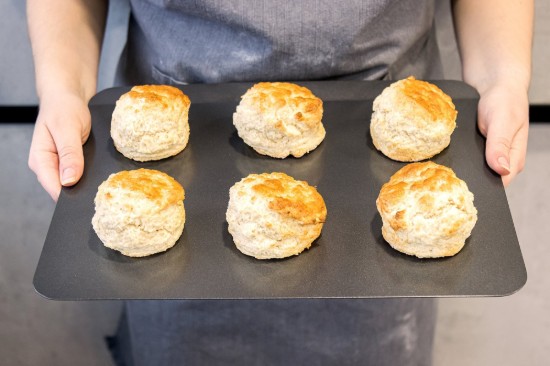 Foaie de copt antiaderenta, otel carbon, 35 x 28 cm, "MasterClass" - Kitchen Craft