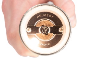 Rasnita electrica pentru sare, 14 cm "Zeli", Brushed Chrome - Peugeot