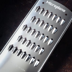 Razatoare Julienne, 30,5 x 6,6 cm "Gourmet" - Microplane