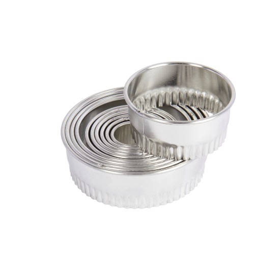 Set 11 cuttere rotunde, margine canelata, metal - Kitchen Craft
