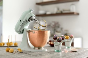 Mixer cu bol 4.7L, Artisan, Model 180, Design Edition, Blossom - KitchenAid