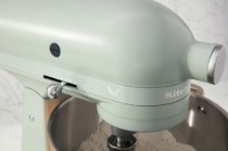 Mixer cu bol 4.7L, Artisan, Model 180, Design Edition, Blossom - KitchenAid
