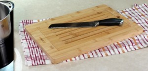 Tocator pentru paine, bambus, 40 x 28 cm, grosime 2 cm - Zokura