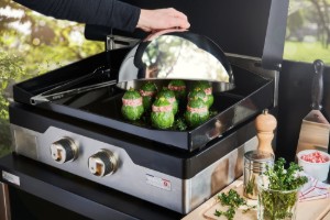 Capac clopot (cloche), inox, 30x14,5cm, "Outdoor" - de Buyer Capac clopot (cloche), inox, 30x14,5cm, "Outdoor" - de Buyer