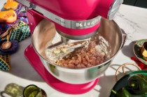 Mixer cu bol 4.7L, Artisan, Model 195, Hibiscus - KitchenAid