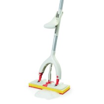 Mop "Butterfly" cu storcator mecanic - OXO