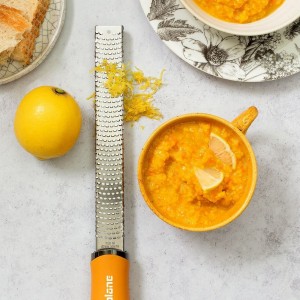 Razatoare citrice, inox chirurgical, 32,5 x 3cm, Mustard Yellow, Classic - Microplane