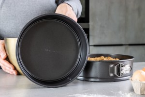 Set 2 forme rotunde pentru copt, otel - MasterClass