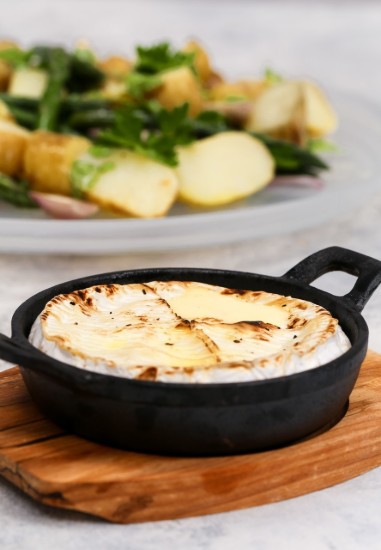 Mini-cratita fonta, 12 cm, cu suport de lemn - Artesa