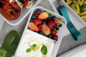 Set 3 caserole vidare pentru pranz, plastic, "FRESH & SAVE" - Zwilling