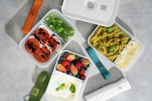 Set 3 caserole vidare pentru pranz, plastic, "FRESH & SAVE" - Zwilling