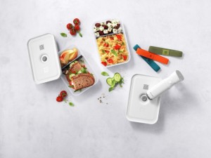 Set 3 caserole vidare pentru pranz, plastic, "FRESH & SAVE" - Zwilling