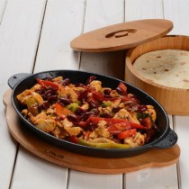 Tava ovala fonta pentru Fajita, 18x24 cm, cu suport lemn - LAVA