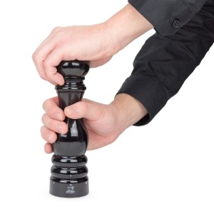 Rasnita pentru piper, 22 cm "Paris U'Select", Black Lacquered - Peugeot