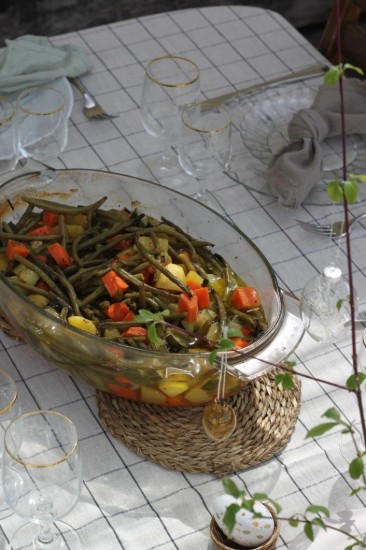 Vas oval cu capac, sticla termorezistenta, 4,4L + 1,4L - PYREX