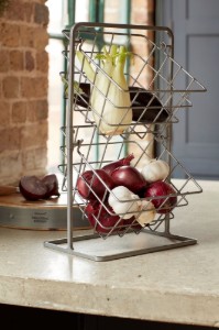 Cos etajat fructe si legume, otel carbon, 25 x 22 x 41,5 cm - Kitchen Craft