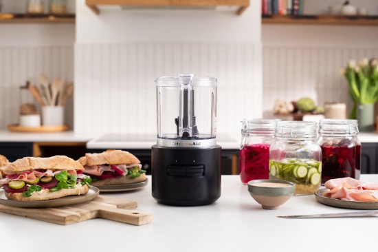 Chopper Go Cordless, cu baterie, 1,18L, Matte Black - KitchenAid