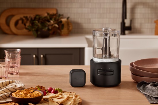 Chopper Go Cordless, cu baterie, 1,18L, Matte Black - KitchenAid