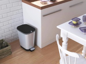Cos de gunoi, cu pedala, 25L, "Chic" - Curver