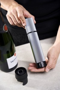 Pompa manuala de vid pentru vin si sampanie, "Line" - Peugeot