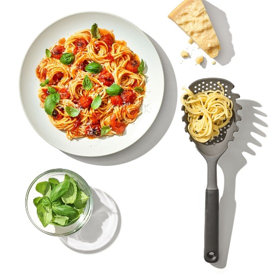 Paleta strecuratoare pentru paste, 34,7cm - OXO