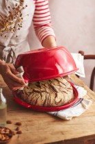 Vas pentru paine, ceramica, 30cm, Burgundy - Emile Henry Vas pentru paine, ceramica, 30cm, Burgundy - Emile Henry