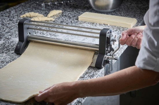 Masina de intins aluat, inox - de Buyer