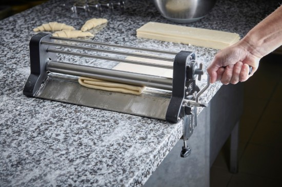 Masina de intins aluat, inox - de Buyer