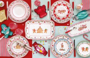 Cana portelan, 350ml, cu capac si infuzor, "Sweet Christmas" - Nuova R2S