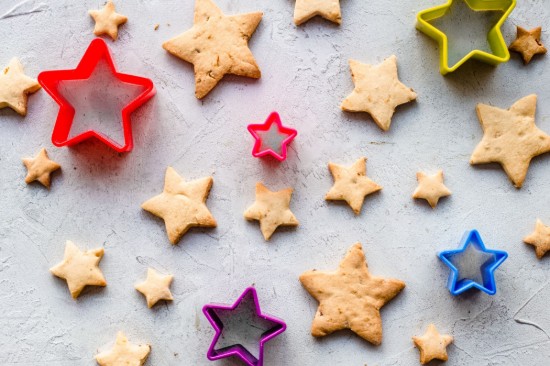 Set 5 forme prajituri, forma stea, plastic - Colourworks