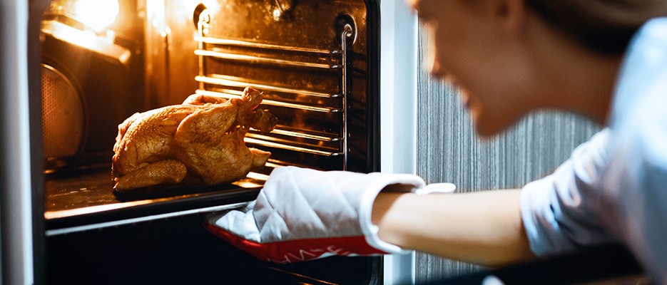Cuptorul static sau cu convecție: cum se utilizează și se reglează cuptorul