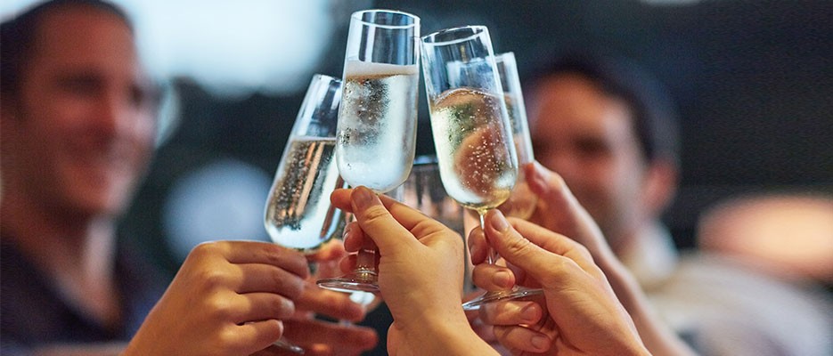 Tipuri de pahare: cum să le alegi și să le folosești pe cele potrivite