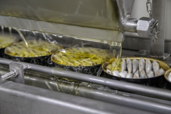 Baby sardine în ulei de măsline 10/14, 112 g - Real Conservera, Spania