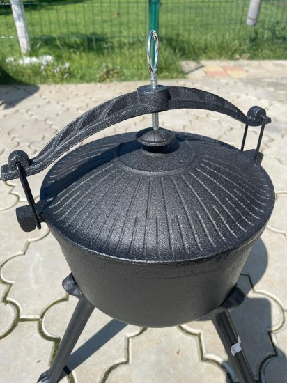 Ceaun vanatoresc din fonta cu capac 7,5 litri Activa 19906