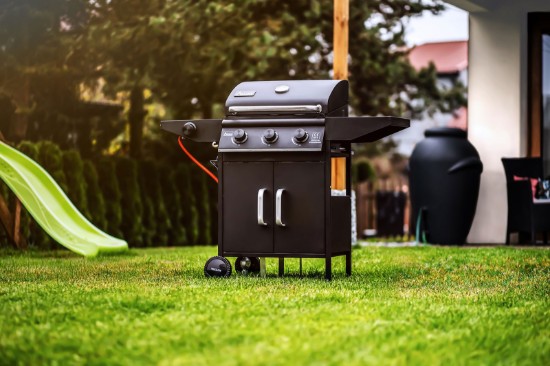 Gratar pe gaz cu 3 arzatoare din inox si arzator lateral Activa San Diego 19689GD