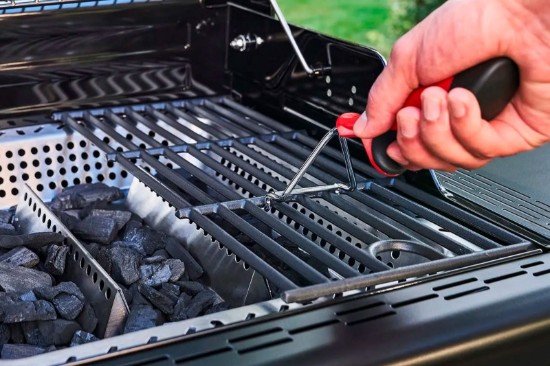 Gratar pe gaz si carbuni hibrid Char-Broil Gas2Coal 2.0 330 Special Edition, plita si sear burner 140994