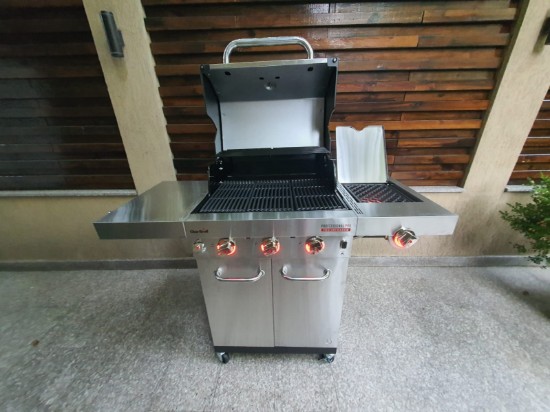 Gratar pe gaz din inox Char-Broil Professional Pro S 3, grile din fonta, sear burner, TRU-Infrared 140920