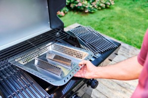 Tava de carbuni pentru gratar Essential Char-Broil 140132