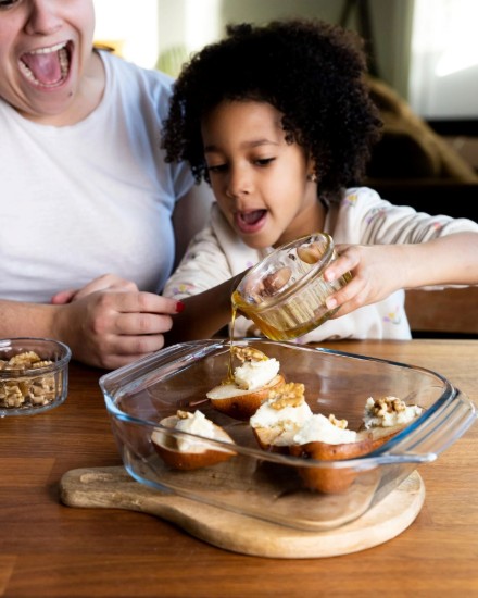 Vas patrat, sticla termorezistenta, 22x22cm/2,4L, "Let's Share" - Pyrex