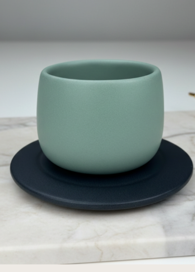 Ceasca cafea ceramica, 330 ml, Novum Capuccino Mint Green, verde menta pudrat mat, gresie glazurata manual